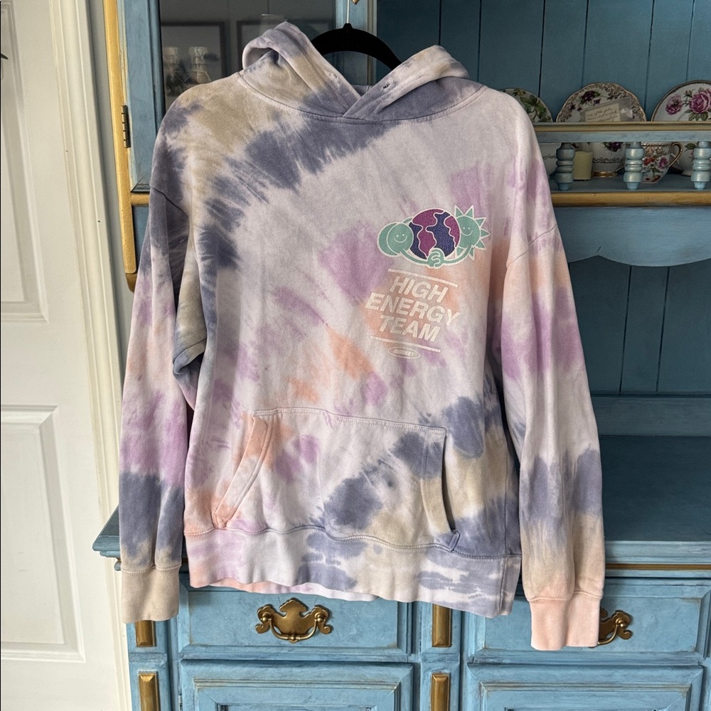 Market Smiley Women's Blue Top hug energy team call